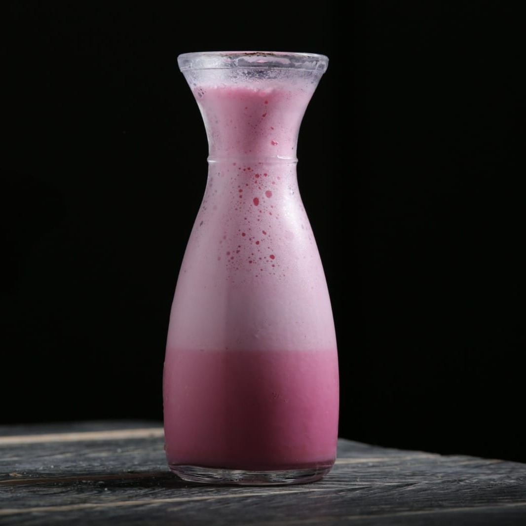 Le Notre Cafe | Rose Milk