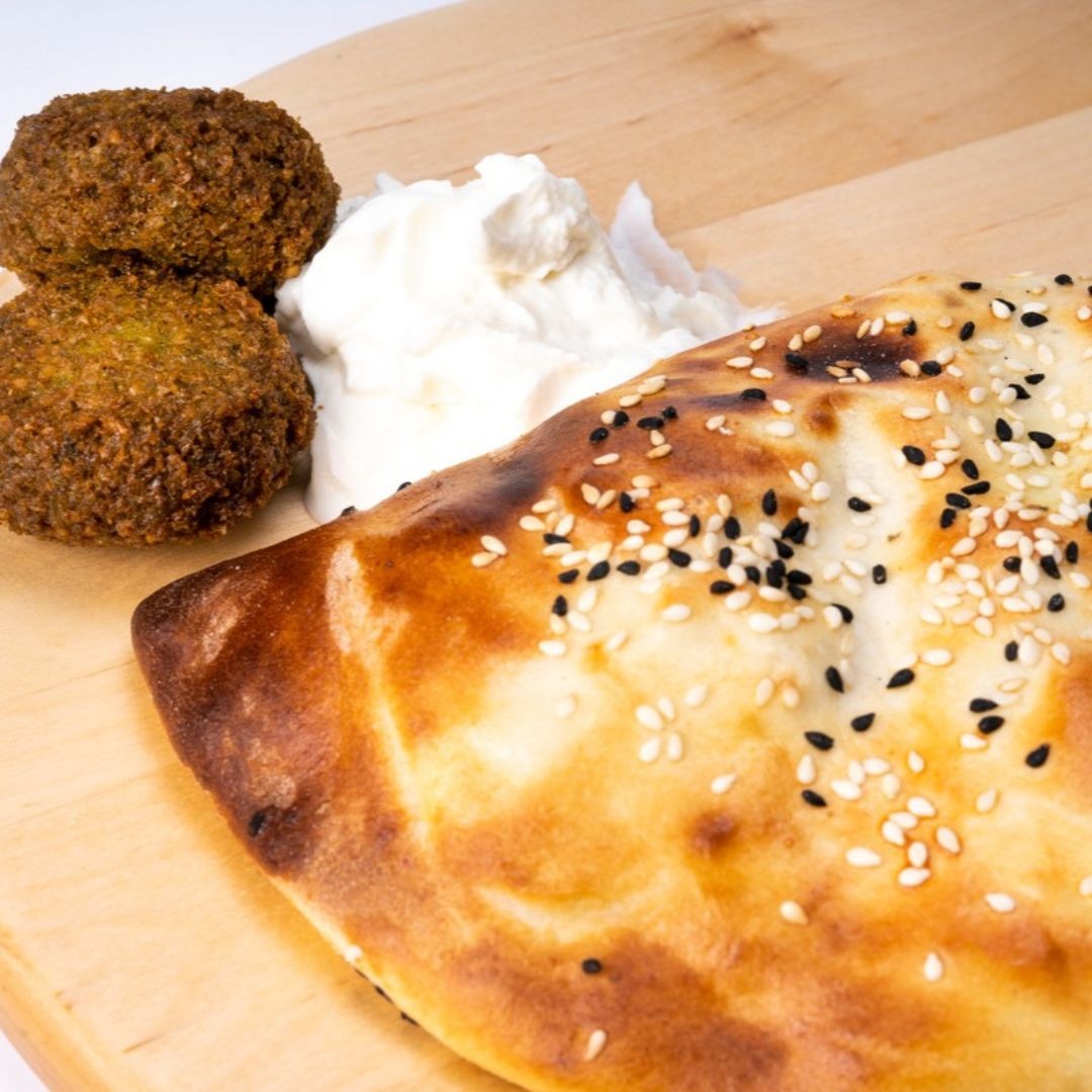 Le Notre Cafe | Falafel Labna Pastry