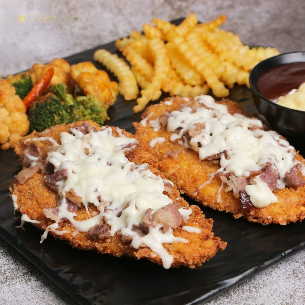 Le Notre Cafe | Chicken Escalope