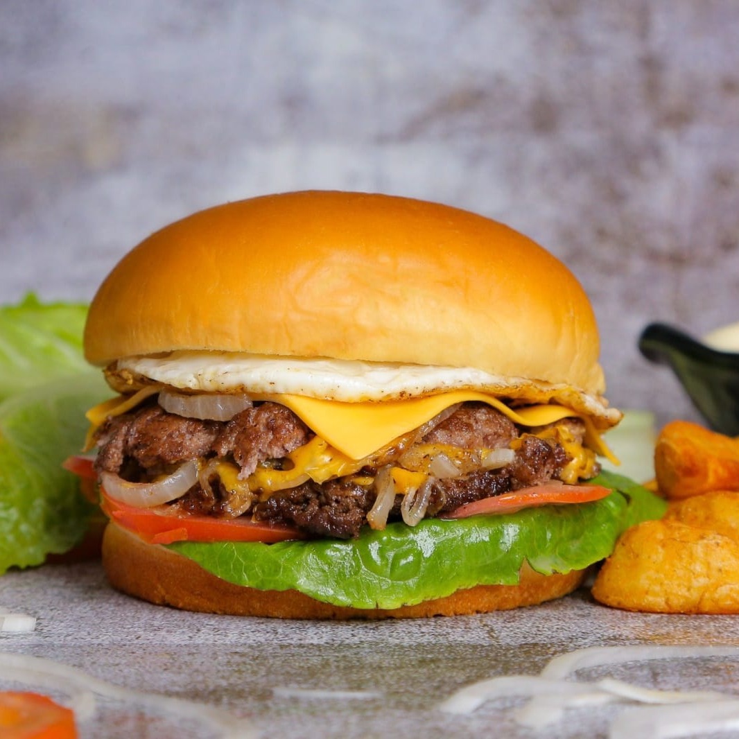 Le Notre Cafe | Max Burger