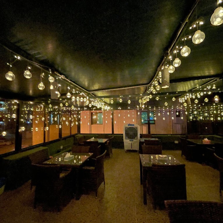 Le Notre Cafe photo 1